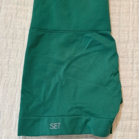 SET Active Sculptflex Power Green Bike Shorts - Picture 1 of 2